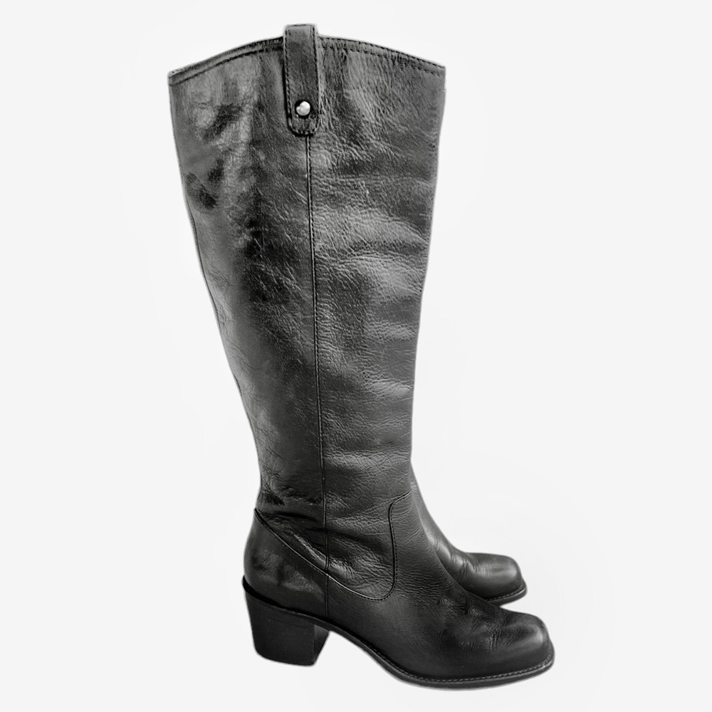 Jessica Simpson “Chad” black leather riding boots. Square toe,keen high SZ-7